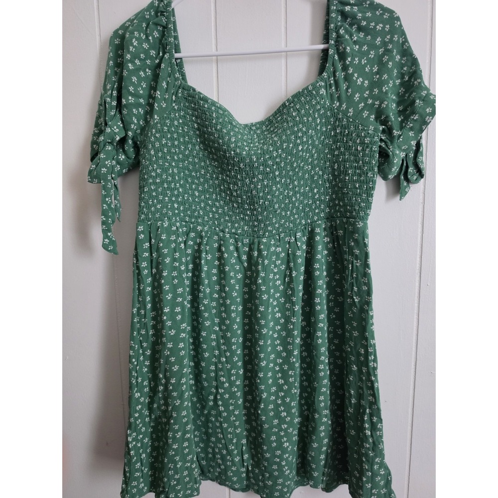 American Eagle Tunic Top Green Floral M Medium